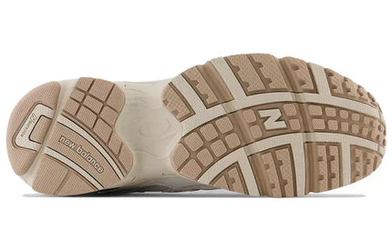 Men's New Balance 725 Beige Brown Shoes