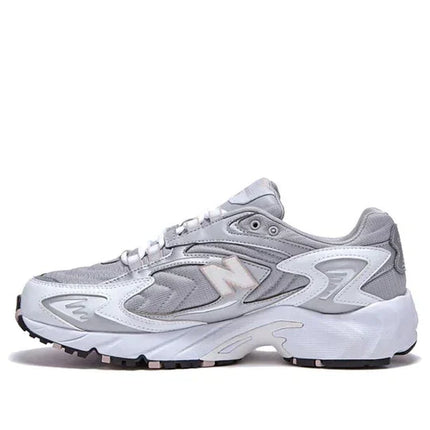 Men's New Balance 725 Low Cut Silver/Pink Shoes