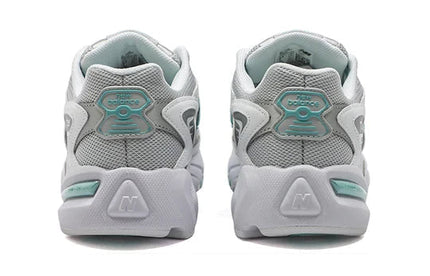 Men's New Balance 725 Munsell White Shoes