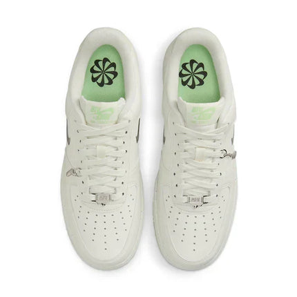 Men's Air Force 1 '07 Sail Liquid Metal Shoes