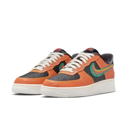 Men's Air Force 1 '07 SiEMPRE Familia Shoes