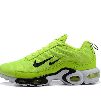 Men's Air Max Plus Lime Blast Shoes