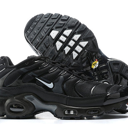 Men's Air Max Plus Unity Shoes