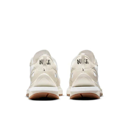 Men's Nike Sacai x VaporWaffle Sail Gum Shoes
