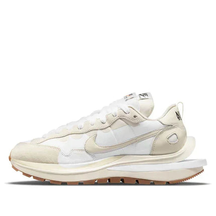 Men's Nike Sacai x VaporWaffle Sail Gum Shoes