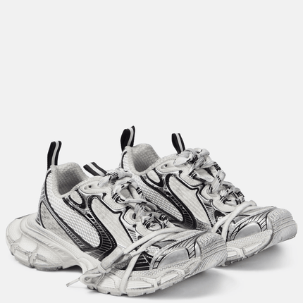 Men's Balenciaga 3XL Sneaker In Eggshell Black