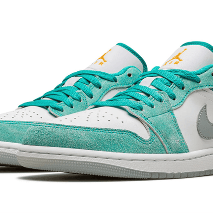 Men's Air Jordan 1 Low New Emerald Shoes