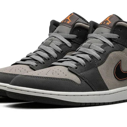Men's Air Jordan 1 Mid Night Stadium Shoes