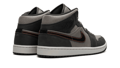 Men's Air Jordan 1 Mid Night Stadium Shoes