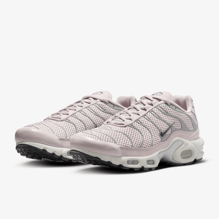 Men's Air Max Plus Platinum Violet Shoes