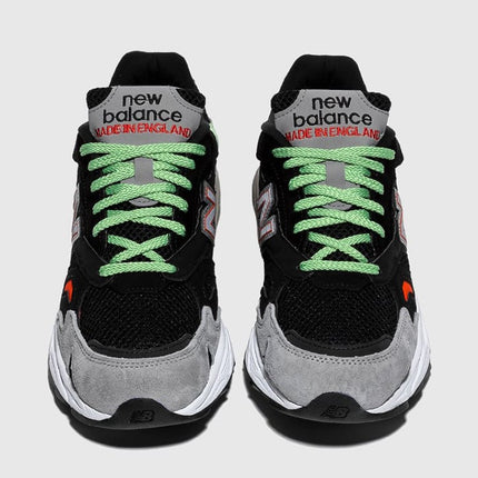 Men's New Balance 920 Black Grey Mint Shoes
