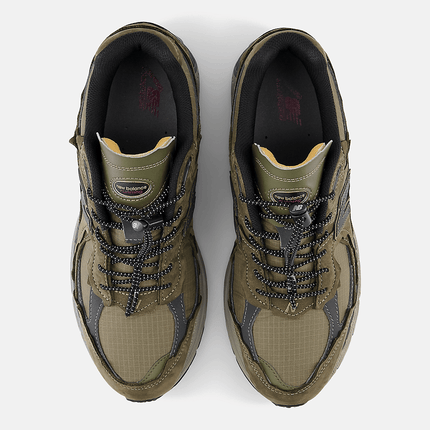 Men's New Balance 2002R Dark Moss Shoes