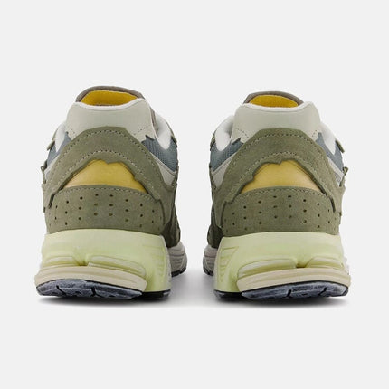 Men's New Balance 2002R Protection Pack Shoes