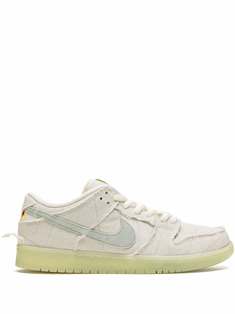 Men's Nike SB Dunk Low Mummy Shoes
