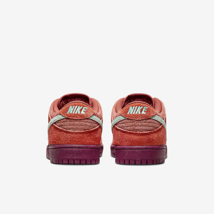 Men's Nike SB Dunk Low 'Mystic Red' Shoes
