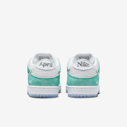 Men's Nike SB Dunk Low 'Turbo Green' Shoes