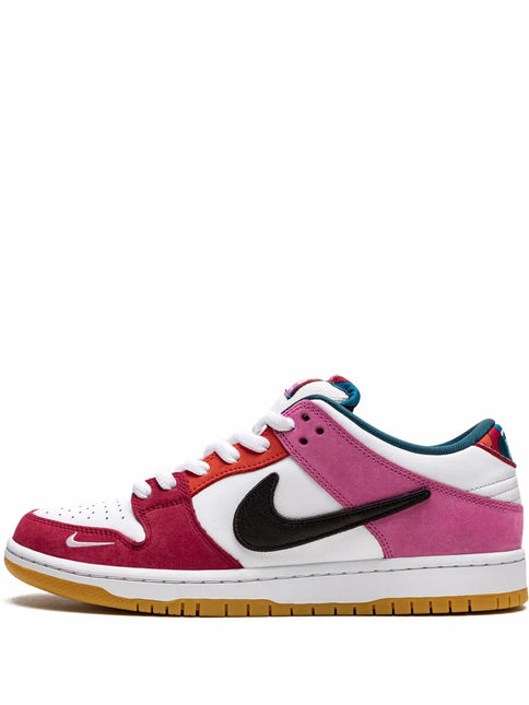 Men's  Nike x Parra Dunk SB Low Pro QS Friends & Family Shoes
