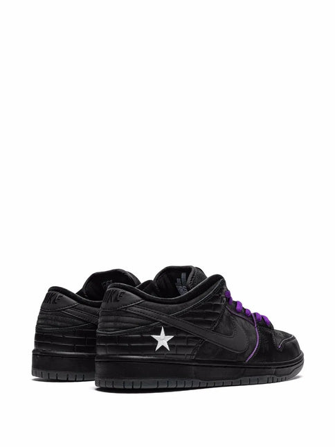 Men's Nike SB Dunk Low Familia First Avenue Shoes