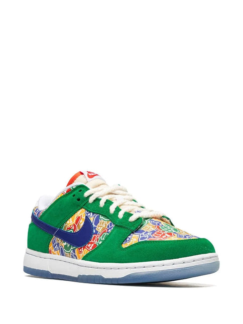Men's Nike Dunk Low Foam Finger Shoes