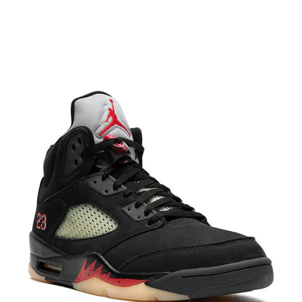 Men's Nike Air Jordan 5 Retro Gore Tex Off Noir Shoes