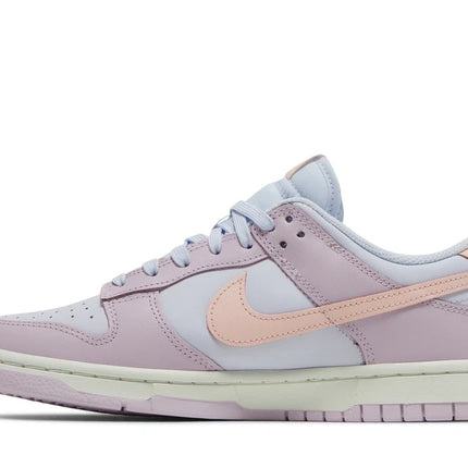 Men's Nike Dunk Low Easter Shoes