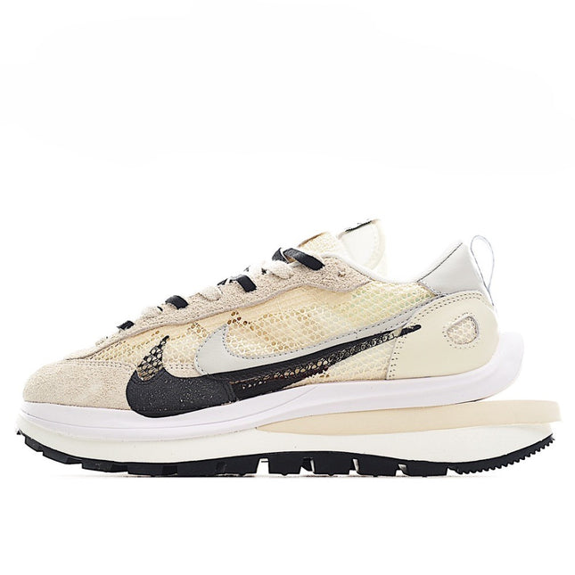 Men's Nike x Sacai Vapor Waffle Beige Shoes