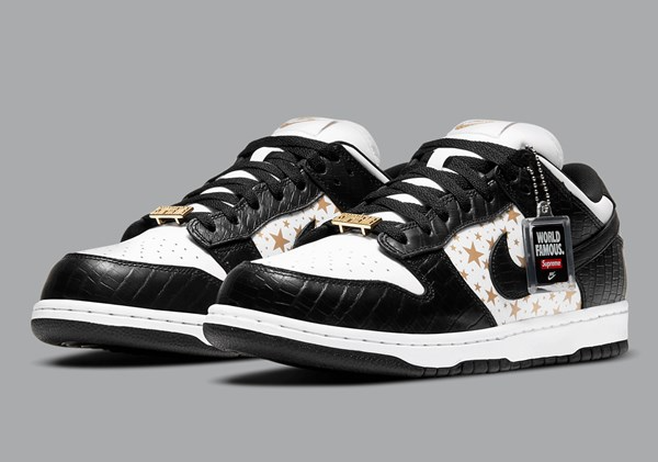 Men's Nike Supreme x Dunk Low OG SB QS Black Shoes