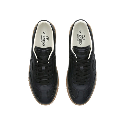 Men's Valentino Garavani Baskets Upvillage Black Sneakers