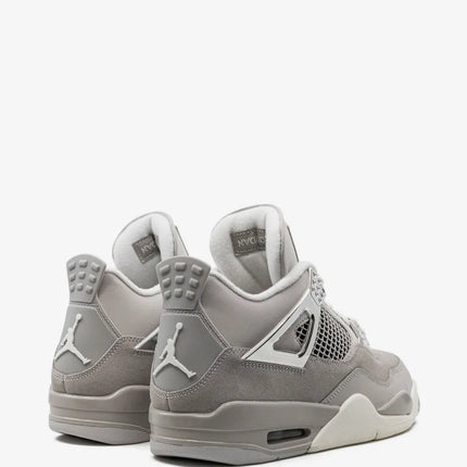 Men's Nike Air Jordan 4 Frozen Moments Shoes