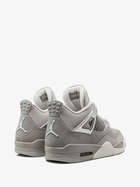 Men's Nike Air Jordan 4 Frozen Moments Shoes