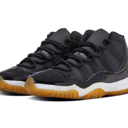 Men's Nike Air Jordan 11 Space Jam Shoes