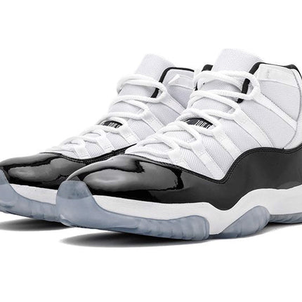 Men's Nike Air Jordan 11 Concord Shoes