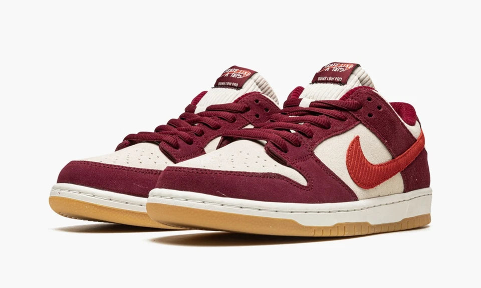 Men's Nike SB Dunk Low Skate Like a Girl Shoes