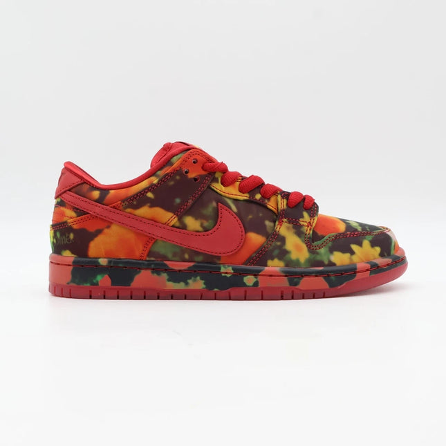 Men's Nike SB Dunk Low The Wizard Of Oz Poppy Field Shoes