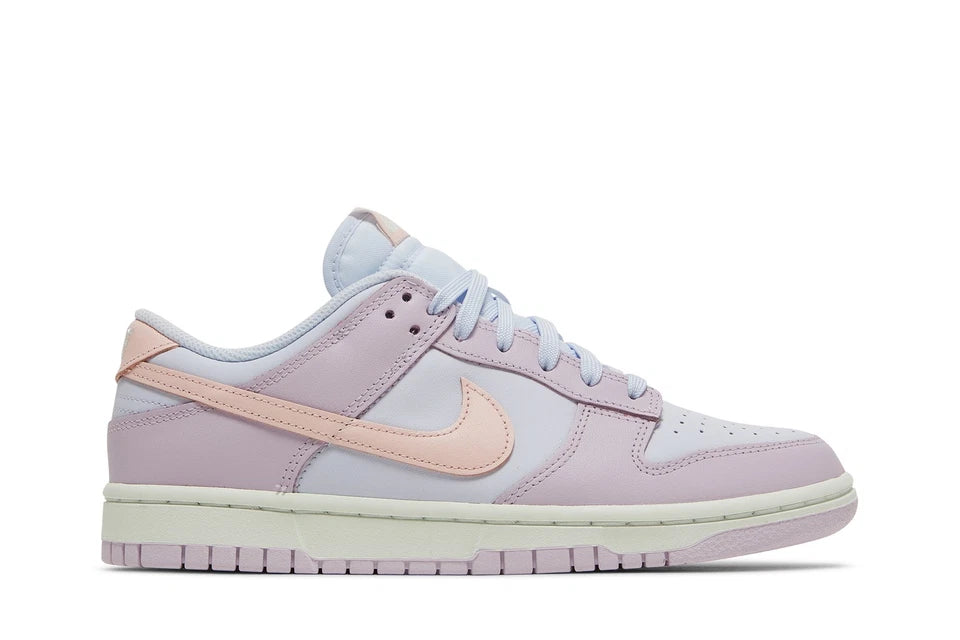 Men's Nike Dunk Low Easter Shoes