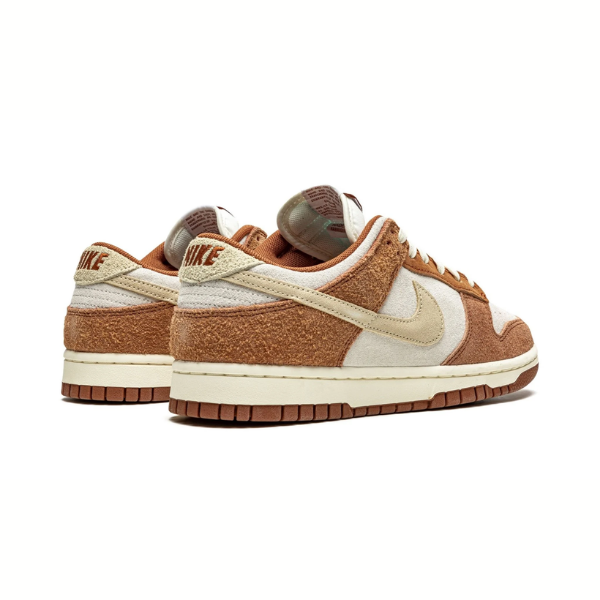 Men's Nike Dunk Low Prm Medium Curry  Shoes