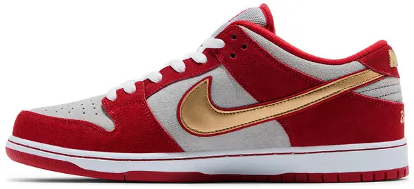 Men's Nike SB Dunk Low Nasty Boys Shoes