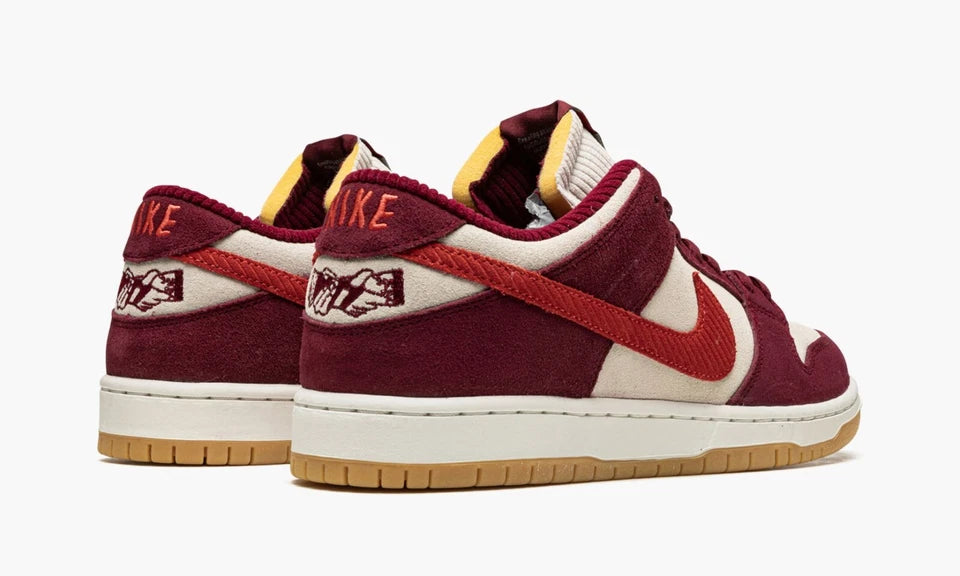 Men's Nike SB Dunk Low Skate Like a Girl Shoes