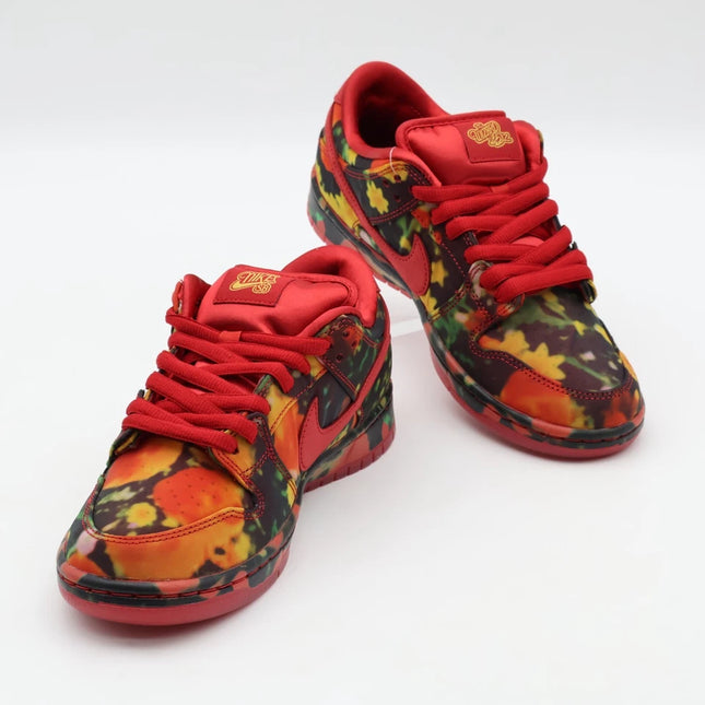 Men's Nike SB Dunk Low The Wizard Of Oz Poppy Field Shoes