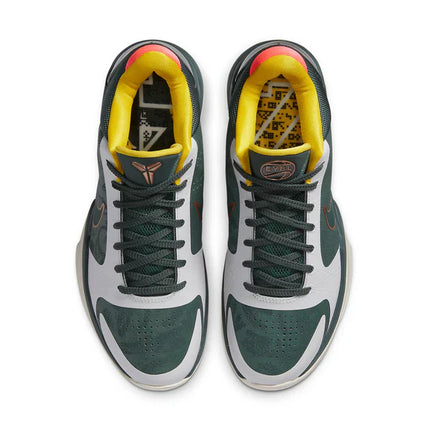 Men's Nike Kobe 5 EYBL Shoes