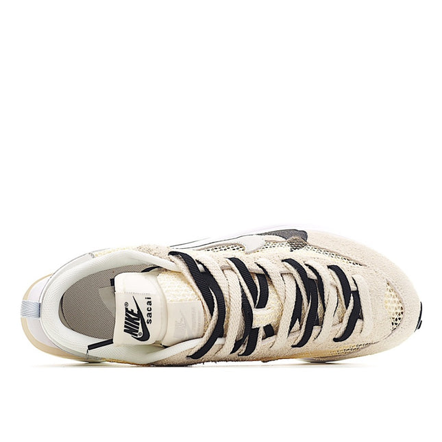 Men's Nike x Sacai Vapor Waffle Beige Shoes