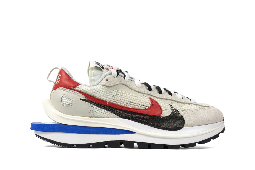 Men's Sacai x VaporWaffle Sail Shoes