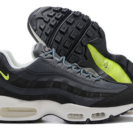 Men's Nike Air Max 95 Neon Shoes