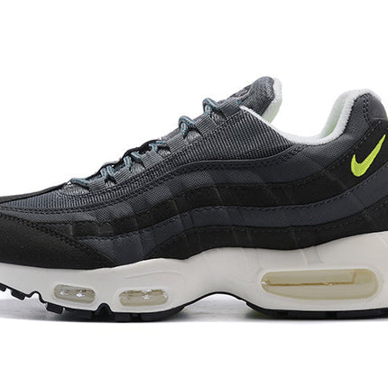 Men's Nike Air Max 95 Neon Shoes