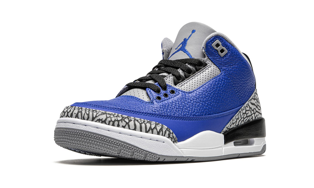Men's Nike Air Jordan 3 Varsity Royal Cement Shoes