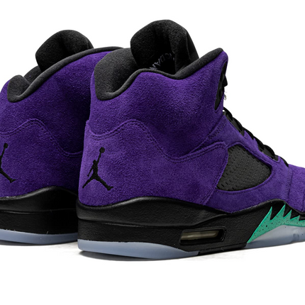 Men's Nike Air Jordan 5 Retro Alternate Grape Shoes