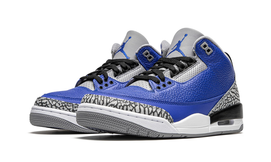Men's Nike Air Jordan 3 Varsity Royal Cement Shoes