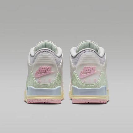 Men's Nike Air Jordan 3 Sail and Jade Aura Shoes