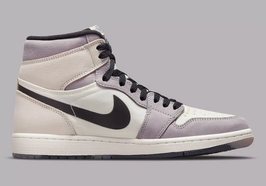 Men's Nike Air Jordan 1 High Element Gore-Tex Light Bone Shoes