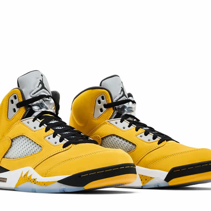 Men's Nike Air Jordan 5 Retro Tokyo T23 Shoes